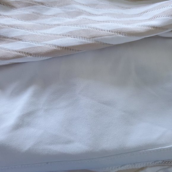 White House Black Market (Medium White top and cream strips) - Picture 4 of 8